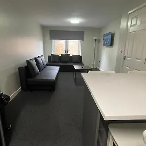 Apartment Hosted By Ryan - 1 Bedroom, Liverpool