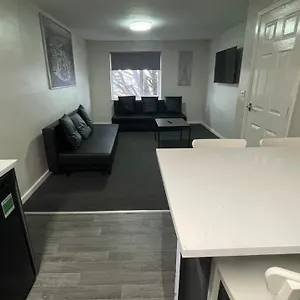 Apartment Hosted By Ryan - 1 Bedroom, Liverpool